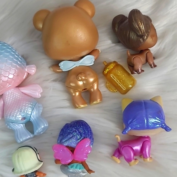 L.O.L. Surprise! Mini Doll Toy Lot Six Pieces Glitter Dog Mermaid Plastic Toys - Picture 12 of 13